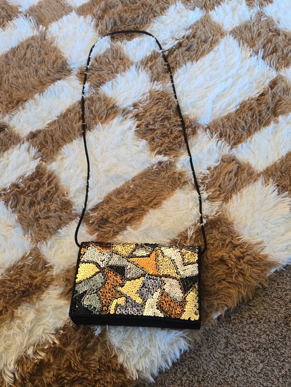Sequin Mosaic Crossbody Bag in Gold, Silver & Black🤎🌟